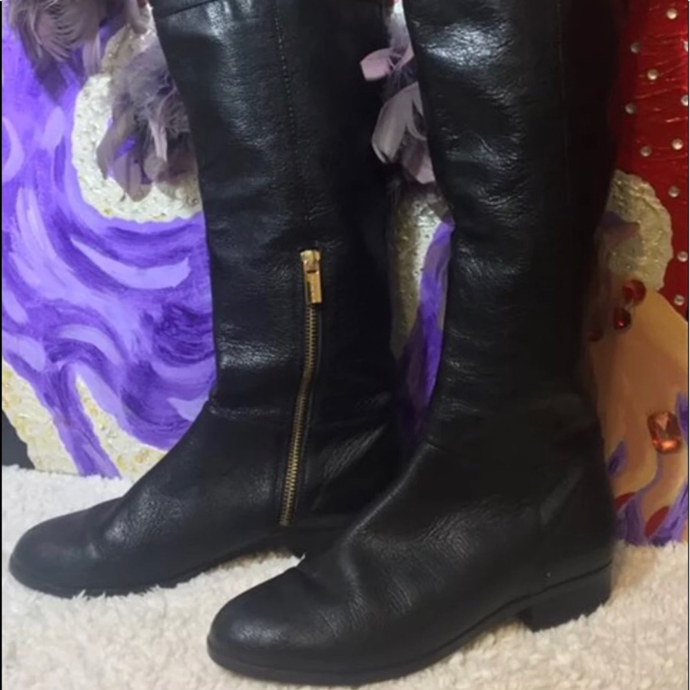 🎄CHRISTMAS SALE! 🎄🎅Michael Kors leather boots